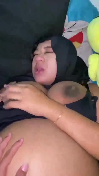 Ngewe mama aku yang lagi hamil adik aku Thumb