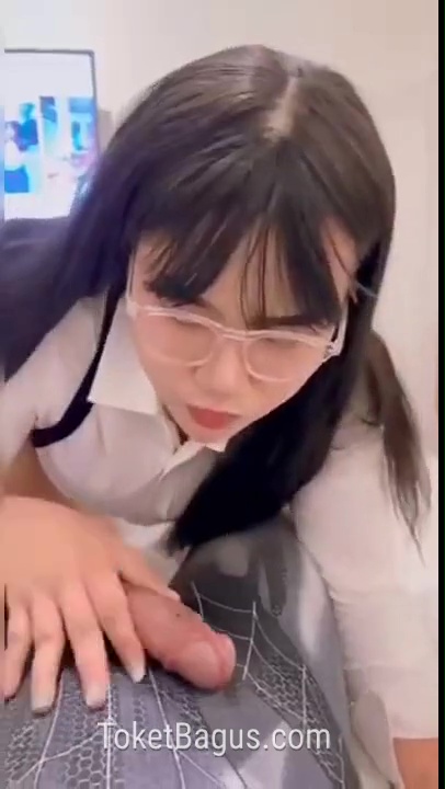 Alter Kirey Ngewe Minta Emut Dulu Baru Crotin Thumb
